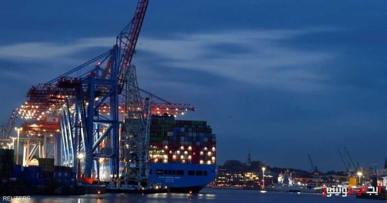 ميناء هامبورغ في ألمانيا